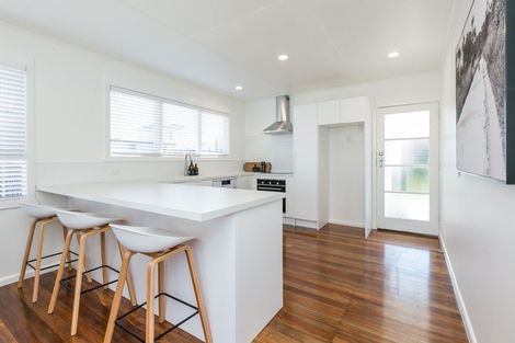 Photo of property in 9 Gardiner Place, Havelock North, 4130