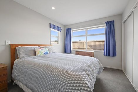 Photo of property in 42 Oakwood Drive, Rangiora, 7400