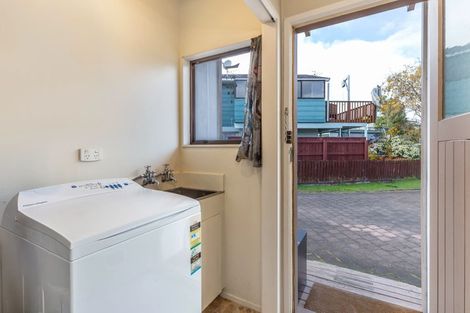 Photo of property in 24 Tobin Place, Richmond Heights, Taupo, 3330