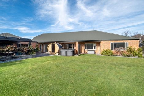 Photo of property in 9 Falconridge Place, Shirley, Christchurch, 8061