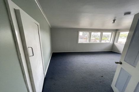 Photo of property in 68a Flanshaw Road, Te Atatu South, Auckland, 0610