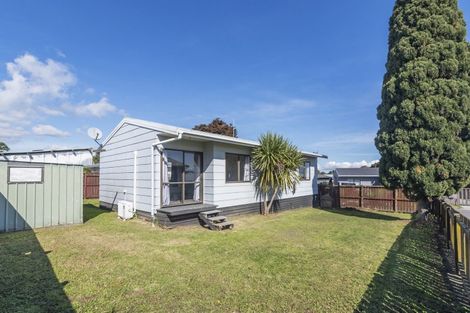 Photo of property in 1/20 Hatherley Place, Clendon Park, Auckland, 2103