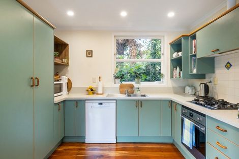 Photo of property in 16 Union Street, Claudelands, Hamilton, 3214