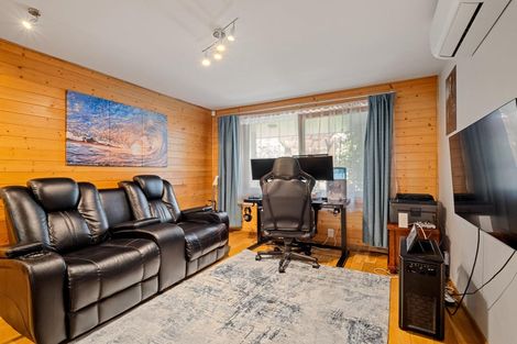 Photo of property in 2/52 Lochee Road, Upper Riccarton, Christchurch, 8041