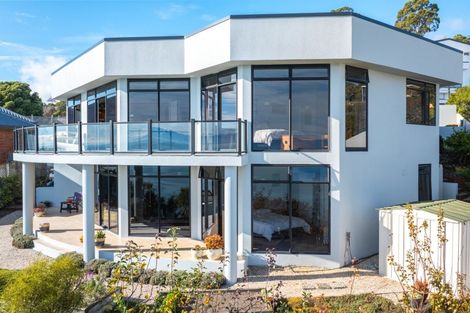 Photo of property in 55 The Cliffs, Britannia Heights, Nelson, 7010