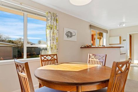 Photo of property in 28 Fern Drive, Halswell, Christchurch, 8025