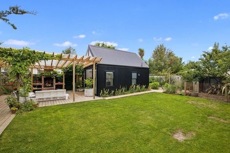 Photo of property in 21 Chatham Street, Addington, Christchurch, 8024