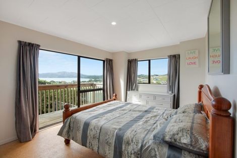 Photo of property in 37 Cable Bay Block Road, Cable Bay, 0420