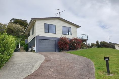 Photo of property in 20 Parkinson Close, Whitby, Porirua, 5024