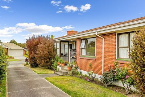 Photo of property in 70 Toorak Avenue, Avonhead, Christchurch, 8042