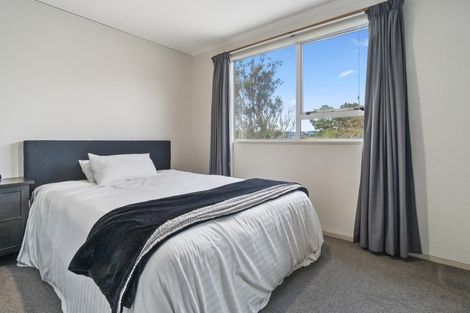Photo of property in 3 Shale Avenue, Massey, Auckland, 0614