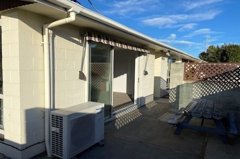 Photo of property in 1/76 Denise Crescent, Hornby, Christchurch, 8042