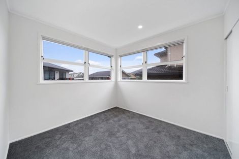 Photo of property in 1/1 Margaret Street, Papakura, 2110