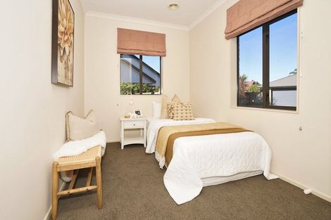 Photo of property in 62 Saint James Drive, Huntington, Hamilton, 3210