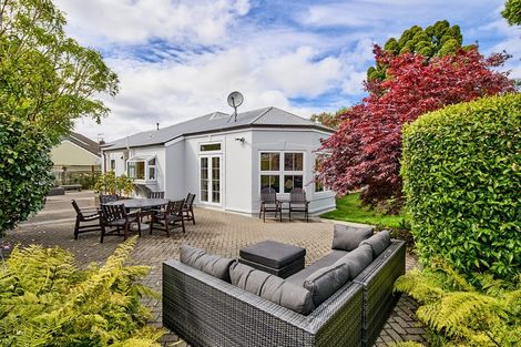 Photo of property in 137 Kings Crescent, Hutt Central, Lower Hutt, 5010