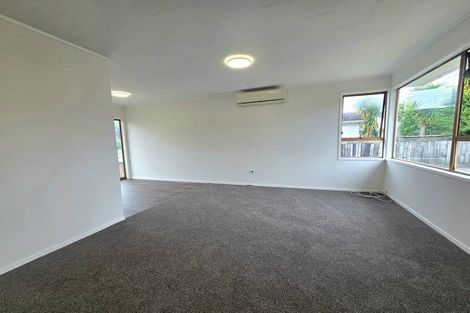 Photo of property in 91 Archmillen Avenue, Pakuranga Heights, Auckland, 2010