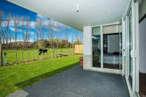 Photo of property in 52 Hamilton Drive, Wainui, Gisborne, 4010