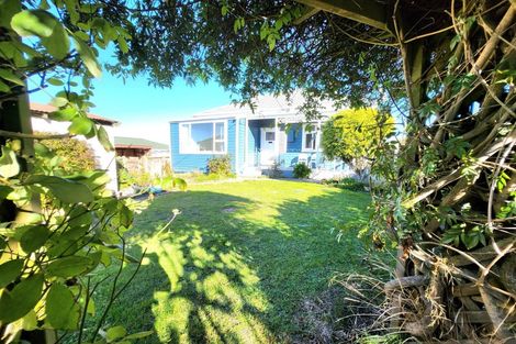 Photo of property in 72 Perth Street, South Hill, Oamaru, 9400