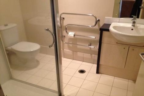 Photo of property in 2m/160 Symonds Street, Eden Terrace, Auckland, 1010