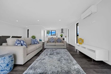 Photo of property in 169 Hitchen Road, Pokeno, 2402