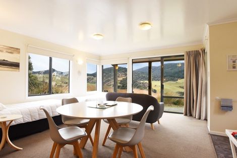 Photo of property in 744 Catlins Valley Road, Tawanui, Owaka, 9586