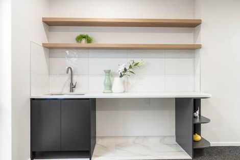 Photo of property in 71a Matipo Road, Te Atatu Peninsula, Auckland, 0610