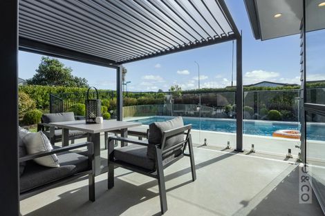 Photo of property in 19 Pohutukawa Parade, Riverhead, 0820