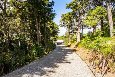 Photo of property in 205 Takahoa Drive, Kaiwaka, 0573