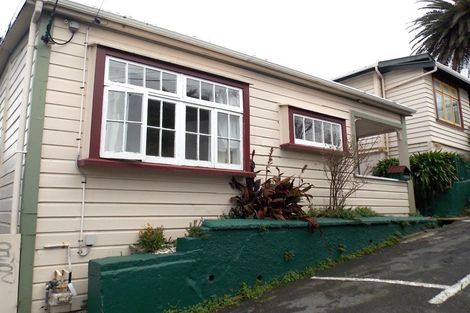 Photo of property in 1-3 Mudges Terrace, Newtown, Wellington, 6021