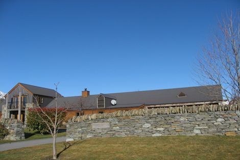 Photo of property in 5 Wellswood Way, Lower Shotover, Queenstown, 9371