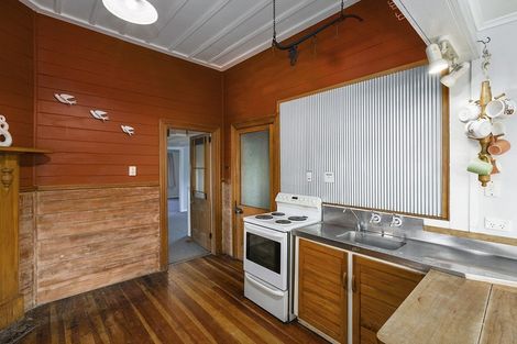 Photo of property in 23 West Street, Feilding, 4702