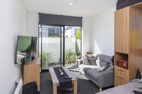 Photo of property in 2/341 Madras Street, Christchurch Central, Christchurch, 8013