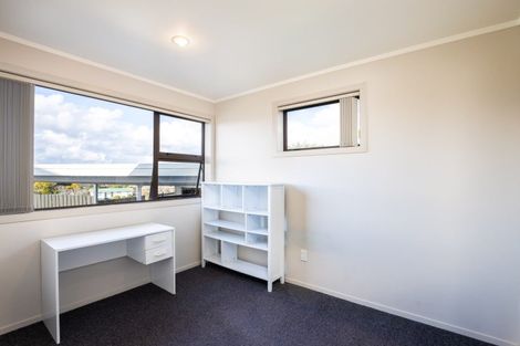 Photo of property in 38 Trelawney Crescent, Westown, New Plymouth, 4310