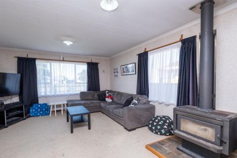 Photo of property in 8 Seyton Street, Stratford, 4332