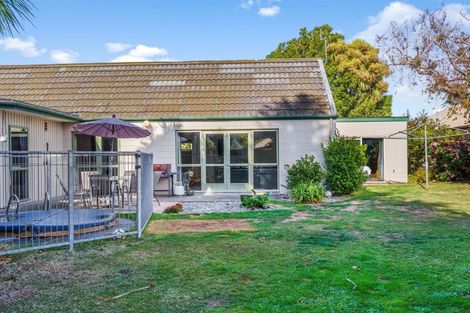 Photo of property in 20 Hillcrest Place, Avonhead, Christchurch, 8042