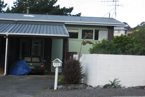 Photo of property in 17b Caesars Place, Churton Park, Wellington, 6037