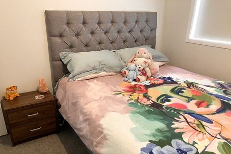 Photo of property in 8 Equine Way, Brookfield, 3110