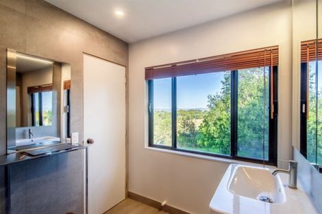 Photo of property in 115 Shelly Beach Road, Shelly Beach, Helensville, 0874