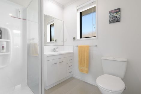 Photo of property in 66 Carrington Drive, Papamoa Beach, Papamoa, 3118