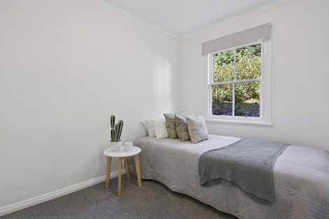 Photo of property in 18 Ellesmere Street, Ravensbourne, Dunedin, 9022