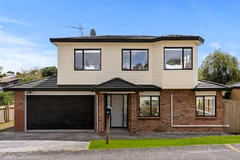 Photo of property in 15 Ali Place, Ranui, Auckland, 0612