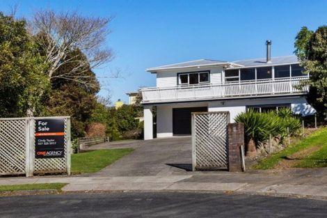 Photo of property in 7 Lambton Terrace, Welbourn, New Plymouth, 4312