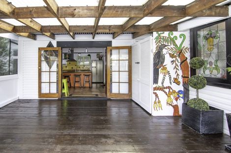 Photo of property in 320 Featherston Street, Palmerston North, 4410