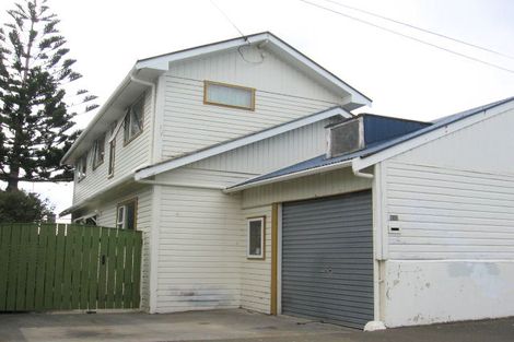 Photo of property in 233 Coutts Street, Rongotai, Wellington, 6022