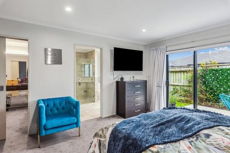 Photo of property in 6 Taranui Way, Paraparaumu Beach, Paraparaumu, 5032