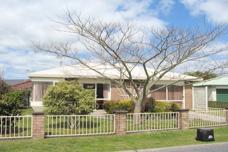Photo of property in 10 Crisp Drive, Papamoa Beach, Papamoa, 3118