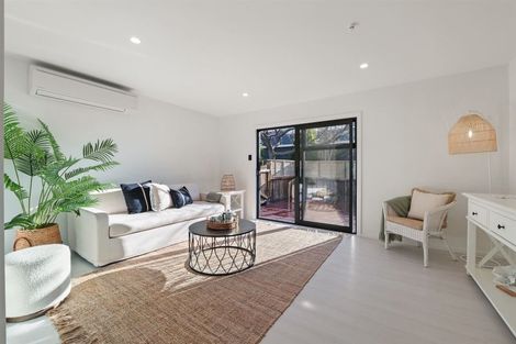 Photo of property in 1/47 Celia Street, Redcliffs, Christchurch, 8081