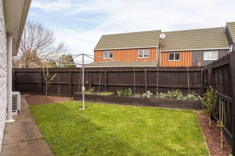 Photo of property in 27 Horseshoe Lake Road, Shirley, Christchurch, 8061