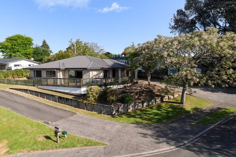 Photo of property in 2 Dowman Place, Te Puke, 3119