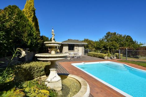 Photo of property in 26 Armstrong Avenue, Carterton, 5713